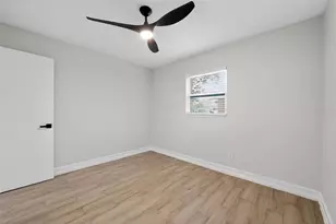 240 W 13th St, Apopka, FL 32703 - Photo 14