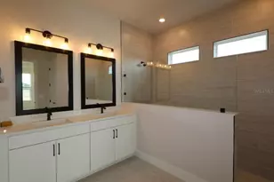 6821 Chloe Ct, Sarasota, FL 34241 - Photo 18