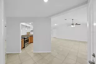 10452 Fordham St, Spring Hill, FL 34608 - Photo 8