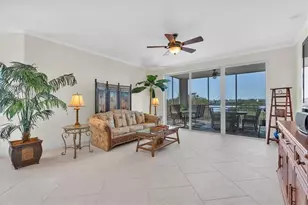 10002 Key Haven Rd, Seminole, FL 33777 - Photo 4