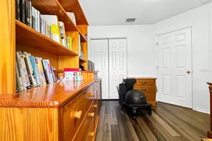 1950 Folkstone Pl, Wesley Chapel, FL 33543 - Photo 32