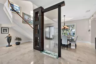 2279 Mermaid Point NE, Saint Petersburg, FL 33703 - Photo 14