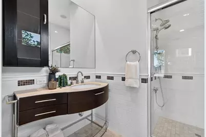 2279 Mermaid Point NE, Saint Petersburg, FL 33703 - Photo 32