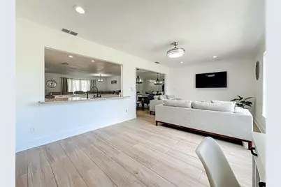 2071 Butternut Circle E, Clearwater, FL 33763 - Photo 34