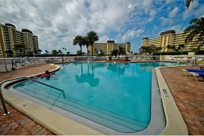 4700 Cove Circle #110, Saint Petersburg, FL 33708 - Photo 30