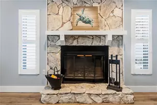 11796 Saree Ct, Seminole, FL 33778 - Photo 14