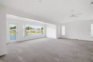 704 Tilbury Ct, Sun City Center, FL 33573 - Photo 12