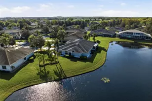 704 Tilbury Ct, Sun City Center, FL 33573 - Photo 42