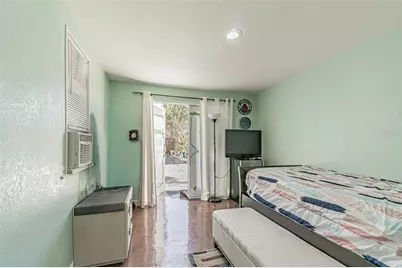 1024 Apache Trail, Clearwater, FL 33755 - Photo 20