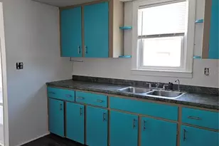 3825 49th Ave N, Saint Petersburg, FL 33714 - Photo 4