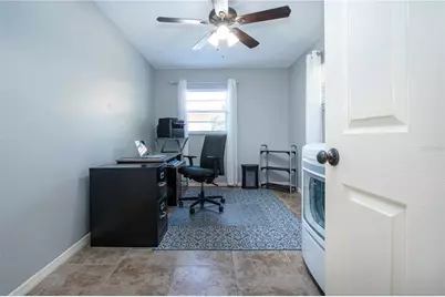 203 Amesbury Circle, Sun City Center, FL 33573 - Photo 28