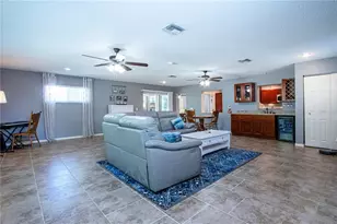 203 Amesbury Cir, Sun City Center, FL 33573 - Photo 14