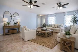 203 Amesbury Cir, Sun City Center, FL 33573 - Photo 6