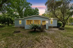 4505 Estate Dr, Plant City, FL 33567 - Photo 2