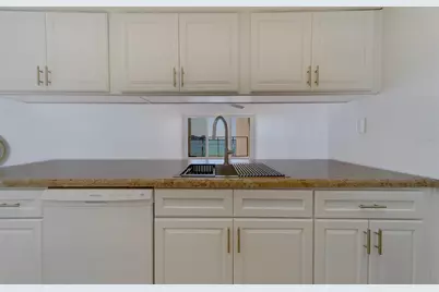 450 S Gulfview Boulevard #208, Clearwater Beach, FL 33767 - Photo 20