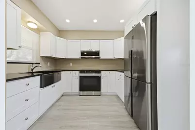 440 89th Avenue, Saint Pete Beach, FL 33706 - Photo 10