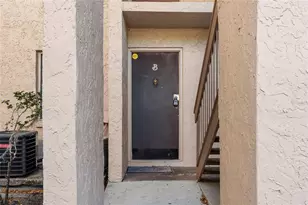 5508 Pokeweed Ct, Tampa, FL 33617 - Photo 4