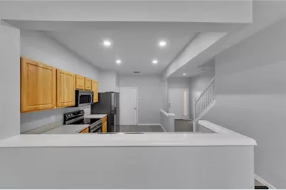 26546 Castleview Way, Wesley Chapel, FL 33544 - Photo 6