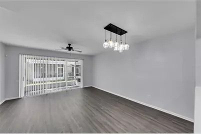 26546 Castleview Way, Wesley Chapel, FL 33544 - Photo 10