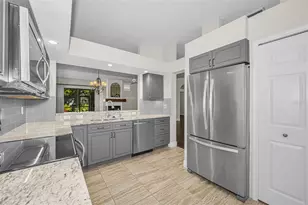 4777 Edge Park Dr, Oldsmar, FL 34677 - Photo 20