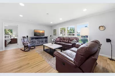 2904 Norwich Drive W, Bradenton, FL 34205 - Photo 2