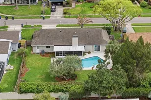 12212 Snead Pl, Tampa, FL 33624 - Photo 24