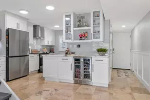 2424 W Tampa Bay Blvd, Tampa, FL 33607 - Photo 6