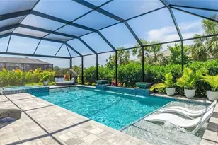 801 Seascape Pl, Sarasota, FL 34240 - Photo 48