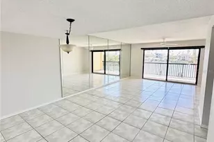 3111 Pass a Grille Way, Saint Pete Beach, FL 33706 - Photo 10