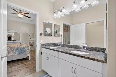 5601 Kingsley Corner Way, Lithia, FL 33547 - Photo 22