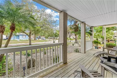 786 59th Avenue NE, Saint Petersburg, FL 33703 - Photo 10