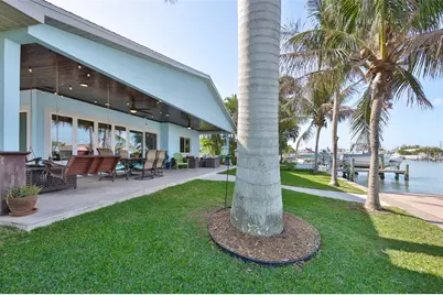 538 Lillian Drive, Madeira Beach, FL 33708 - Photo 34
