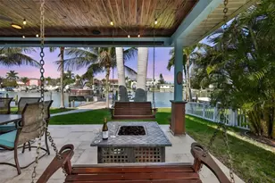 538 Lillian Dr, Madeira Beach, FL 33708 - Photo 32