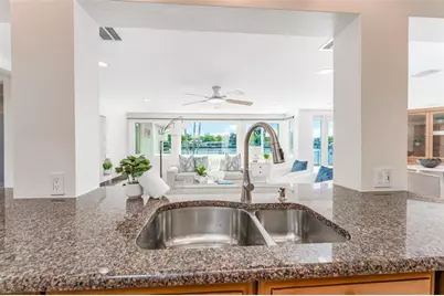 405 Buttonwood Lane, Largo, FL 33770 - Photo 26