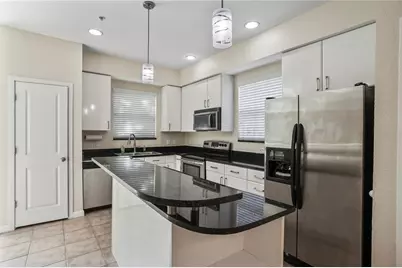 3405 W Swann Avenue #9, Tampa, FL 33609 - Photo 8