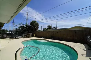 8300 75th Ave, Seminole, FL 33777 - Photo 24