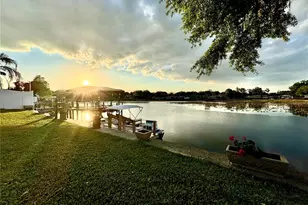 9103 E Aqua Vista Dr, Inverness, FL 34450 - Photo 6