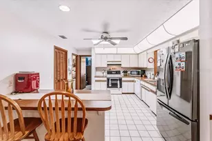 9103 E Aqua Vista Dr, Inverness, FL 34450 - Photo 14