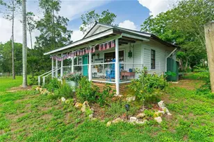 39425 Wilds Rd, Dade City, FL 33525 - Photo 2