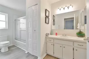 1511 Cloister Dr, Sun City Center, FL 33573 - Photo 20