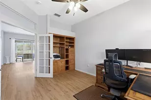 1310 Kings Way Ln, Tarpon Springs, FL 34688 - Photo 14