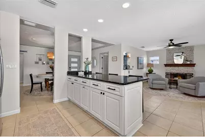 8848 Sunlit Cove Drive NE, Saint Petersburg, FL 33702 - Photo 28