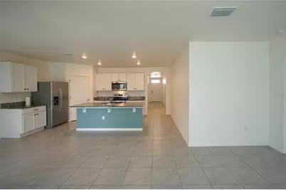 33700 Jasper Stone Drive, Wesley Chapel, FL 33543 - Photo 2