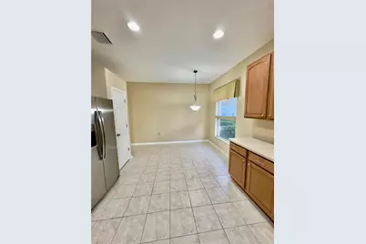 10222 Devonshire Lake Drive, Tampa, FL 33647 - Photo 6