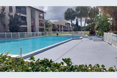 3836 N Lake Drive #119, Tampa, FL 33614 - Photo 6