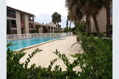3836 N Lake Drive #119, Tampa, FL 33614 - Photo 16