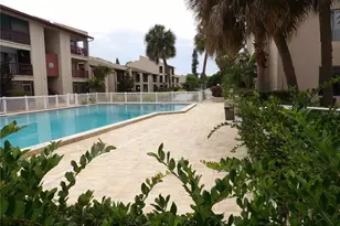 3836 N Lake Dr, Tampa, FL 33614 - Photo 16