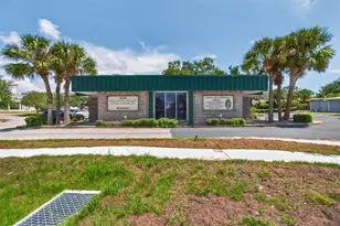2039 Indian Rocks Road S, Largo, FL 33774 - Photo 1