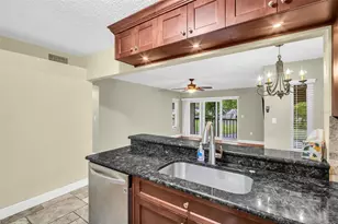 1400 Pine Glen Ln, Tarpon Springs, FL 34688 - Photo 22