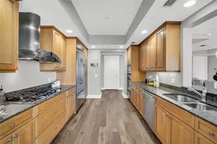 300 Beach Dr NE, Saint Petersburg, FL 33701 - Photo 18